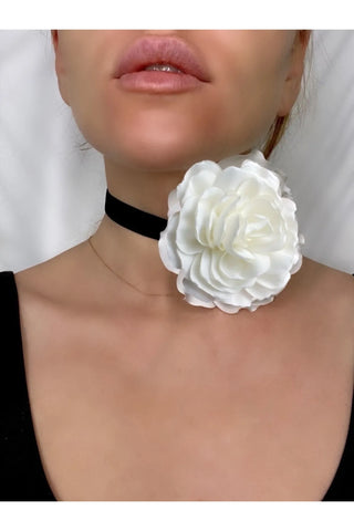 Ekru Gül Kolye Choker Kolye